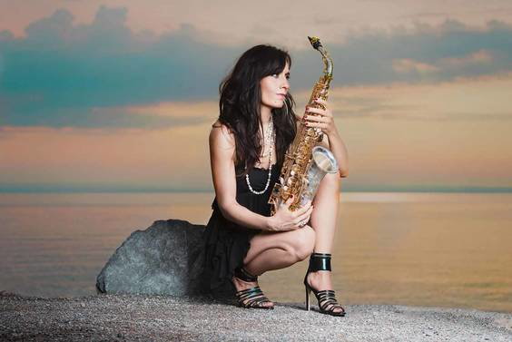 Keeshea - Saxofonistin
