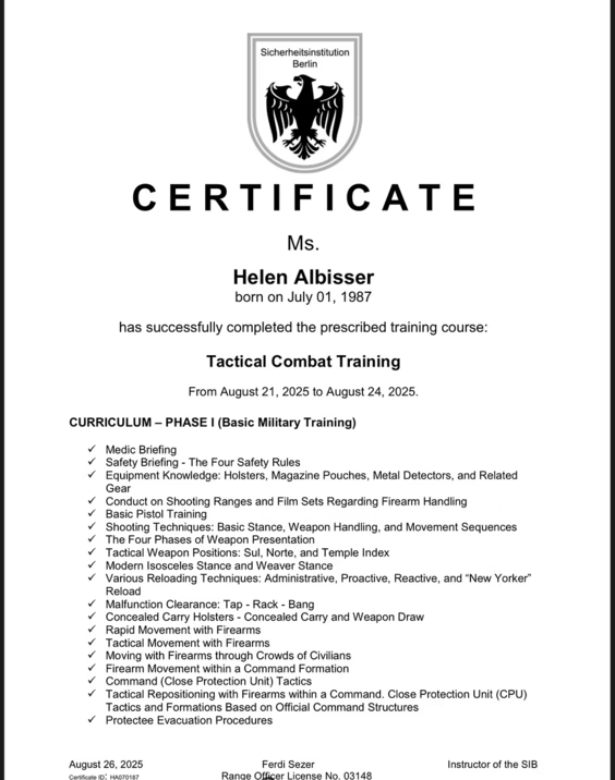 Sie hat zudem eine Weiterbildung als Sprecherin absolviert und möchte ihre Stimme gezielt in Werbung, Podcasts, Online-Content und Corporate-Produktionen einbringen. Als Schauspielerin hat sie Erfahrung in Film, Serien und Webproduktionen, wodurch sie Präsenz, Ausdruckskraft und Authentizität in jede Performance einbringt. 